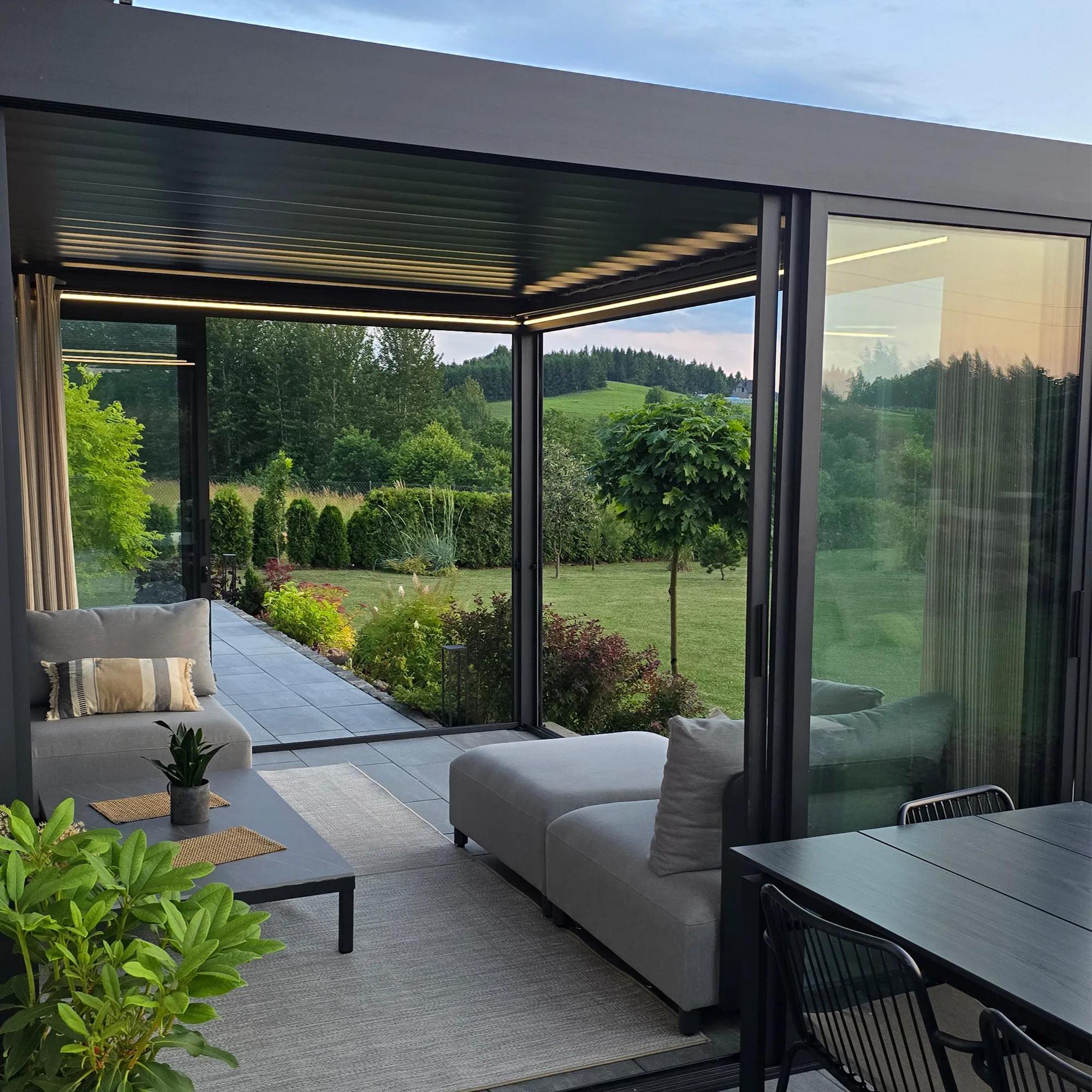 Drzwi przesuwne szklane 4M do pergoli Luxe antracytowe - zdjęcie 7